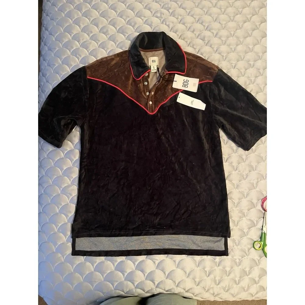 BDG western Velour Button Up Polo. New With tags. Size Small - Picture 4 of 8